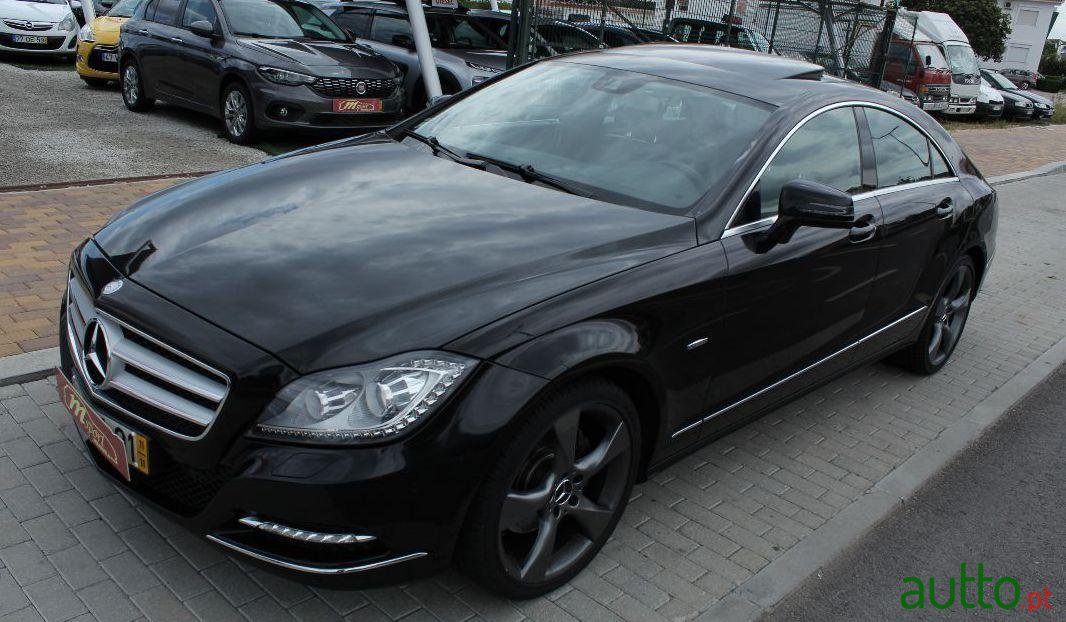 2011' Mercedes-Benz Cls-250 photo #1