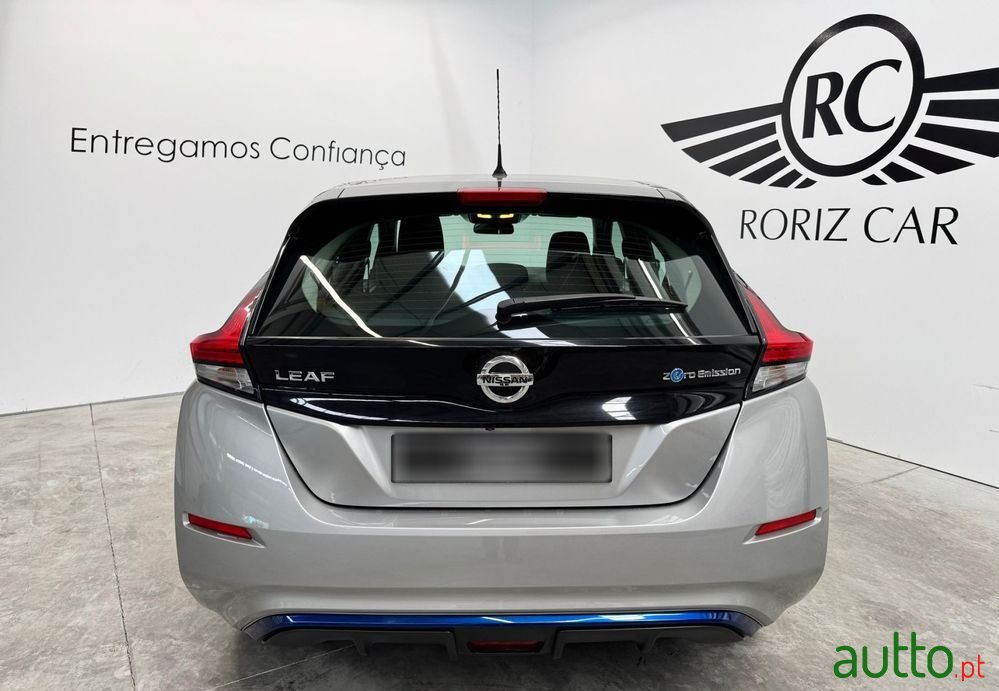 2020' Nissan Leaf Tekna photo #6