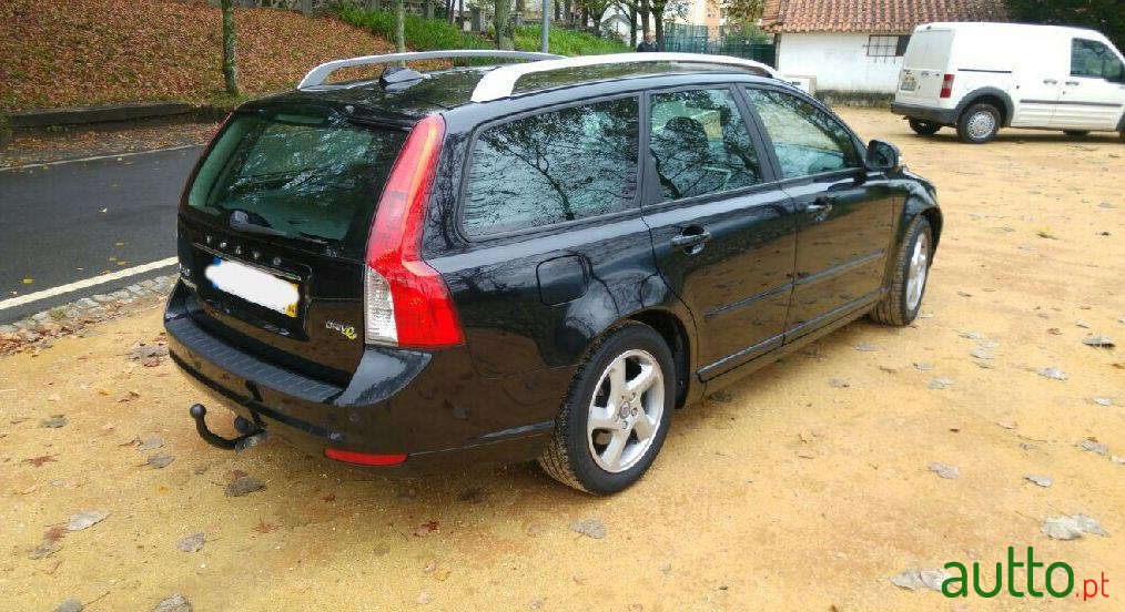 2012' Volvo V50 1.6 D photo #2