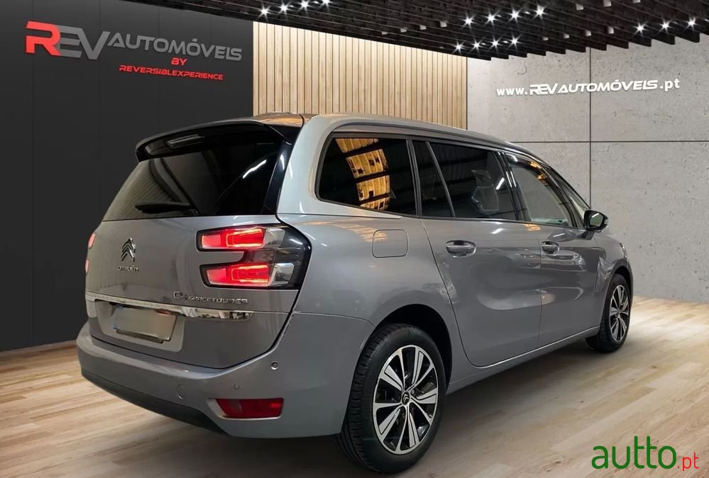 2018' Citroen C4 SpaceTourer photo #3
