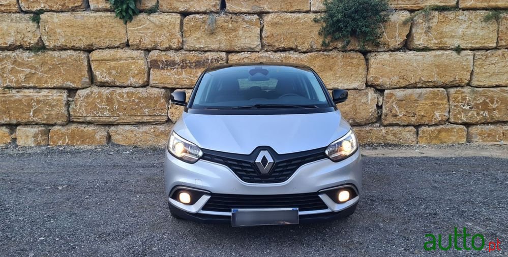 2019' Renault Grand Scenic photo #5