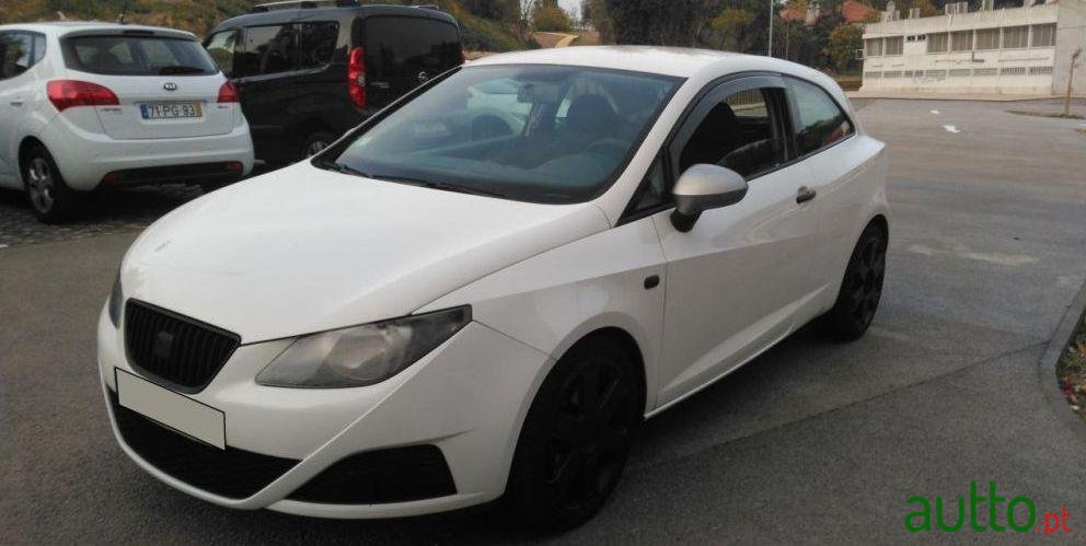 2012' SEAT Ibiza 1.6 Tdi Style Dpf photo #2