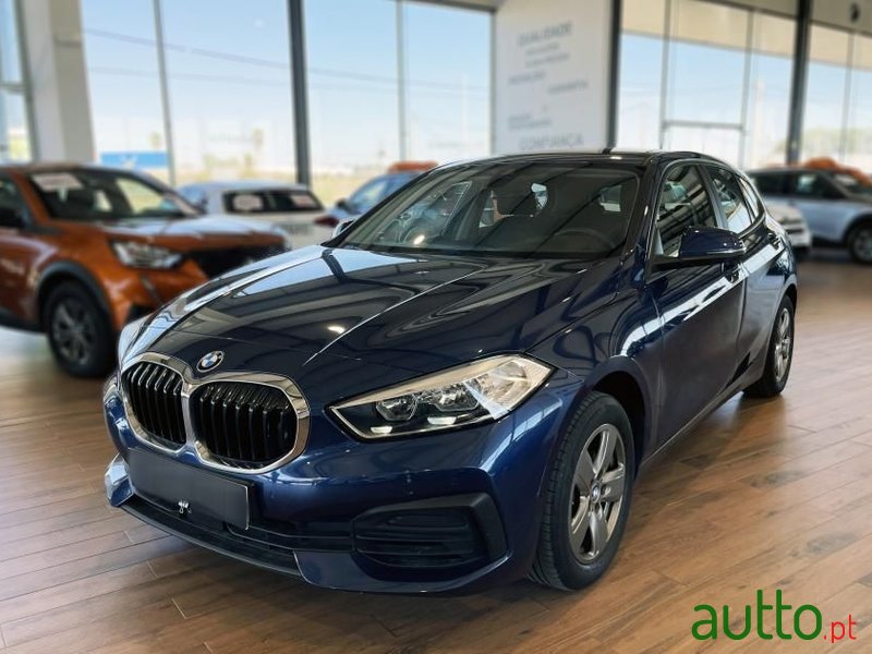 2020' BMW 118 photo #3