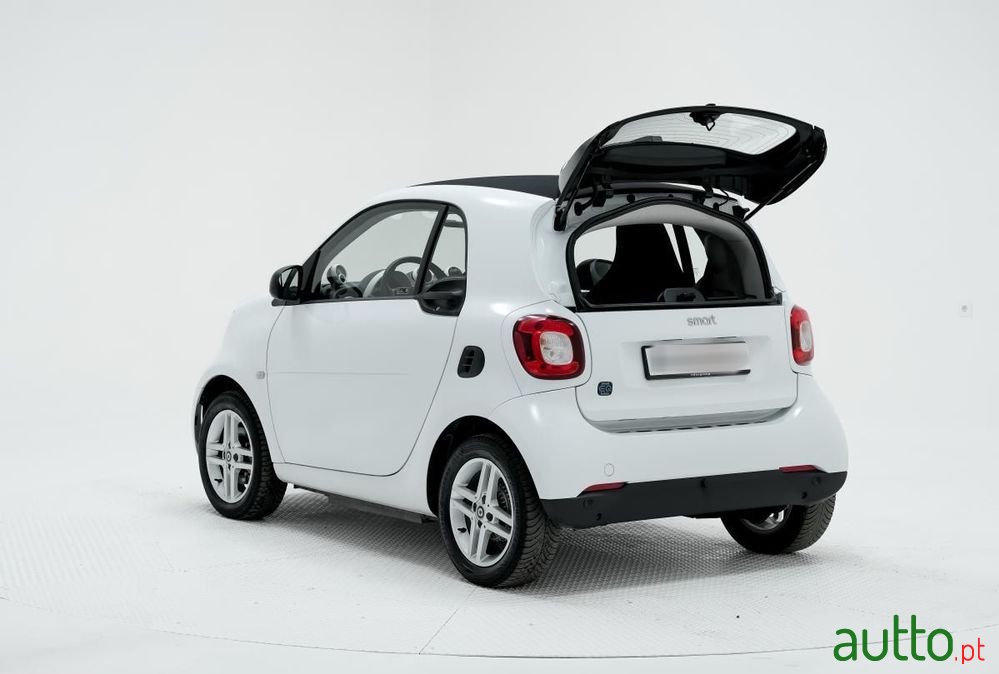 2020' Smart Fortwo photo #5