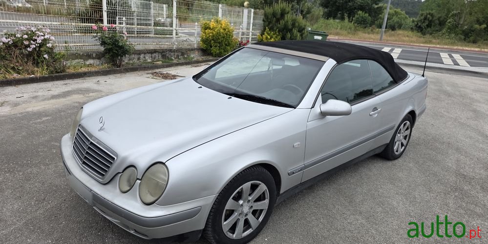 1998' Mercedes-Benz Classe Clk Elegance photo #2