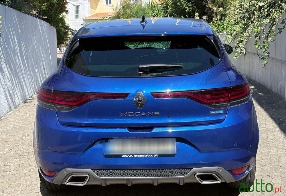 2021' Renault Megane 1.6 Plug-In R.S. Line photo #5