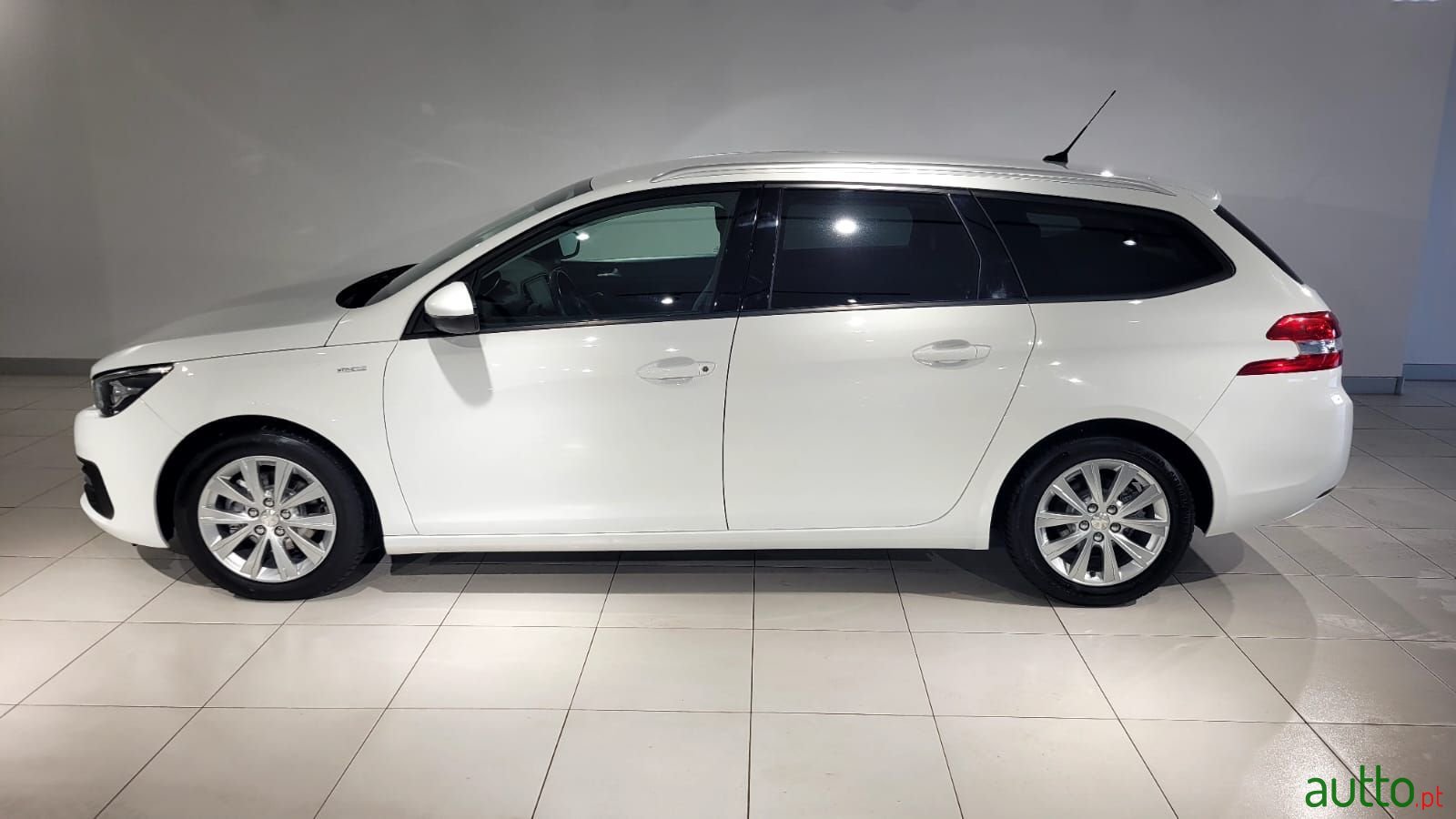 2019' Peugeot 308 Sw photo #4