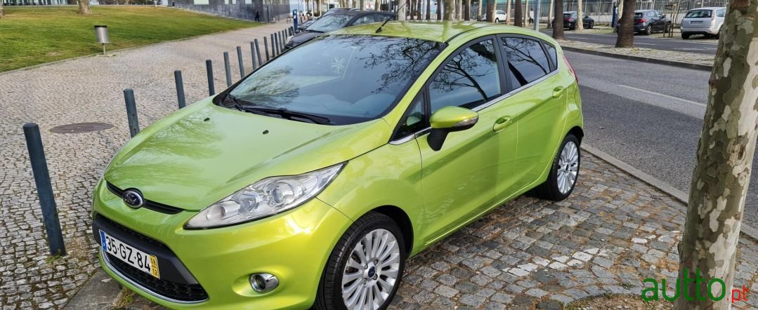 2008' Ford Fiesta photo #1