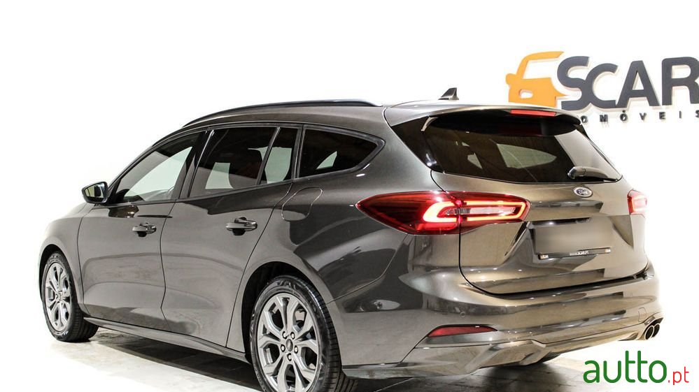 2022' Ford Focus Sw photo #2