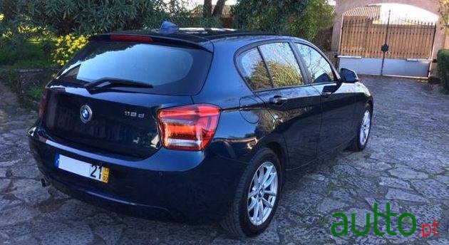 2013' BMW 116 Efficientdynamics photo #3