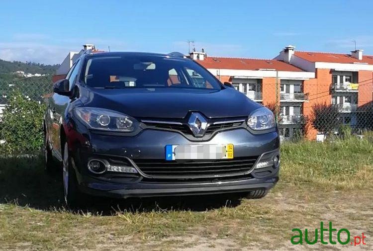 2014' Renault Megane Sport Tourer photo #2