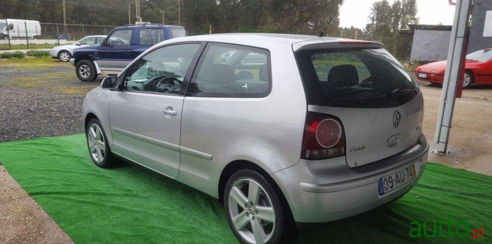 2005' Volkswagen Polo 1.2 Sportline photo #1