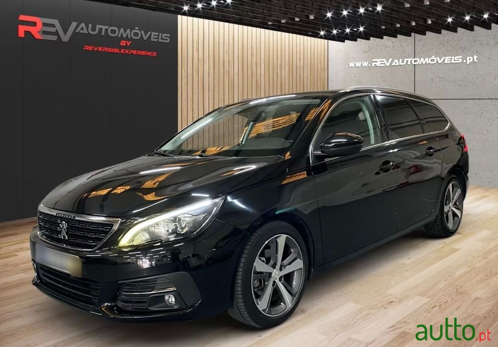 2019' Peugeot 308 Sw photo #1