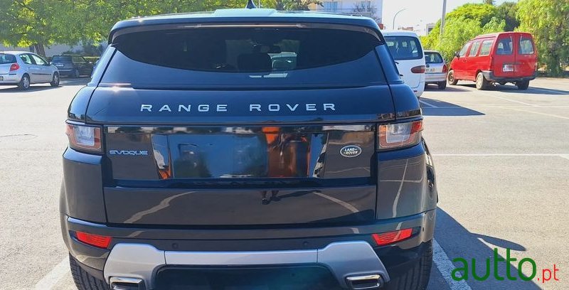 2018' Land Rover Range Rover Evoque photo #3