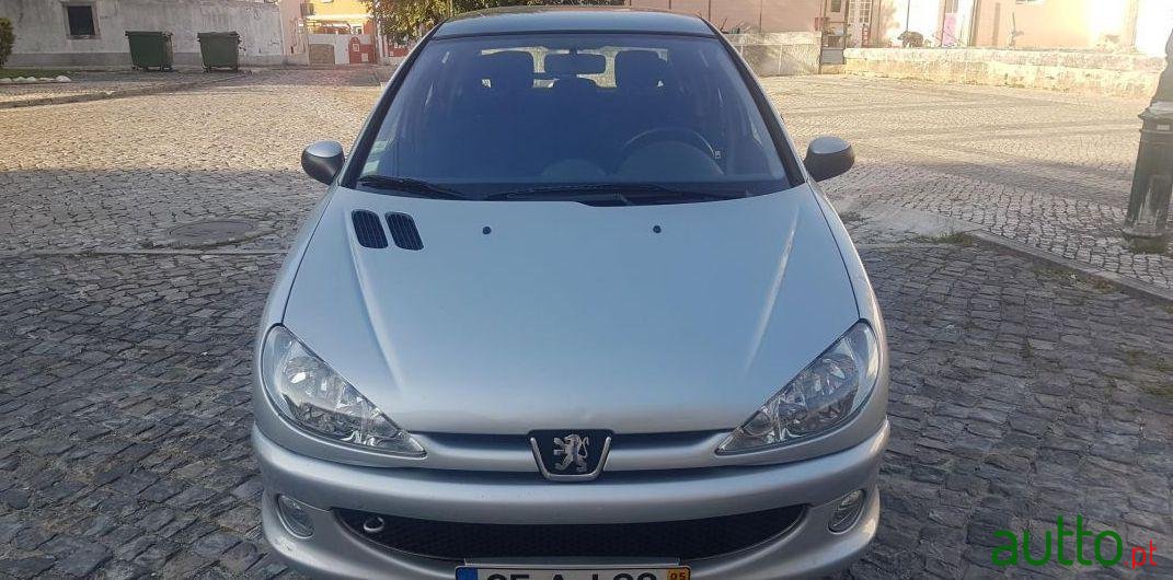 2005' Peugeot 206 photo #1