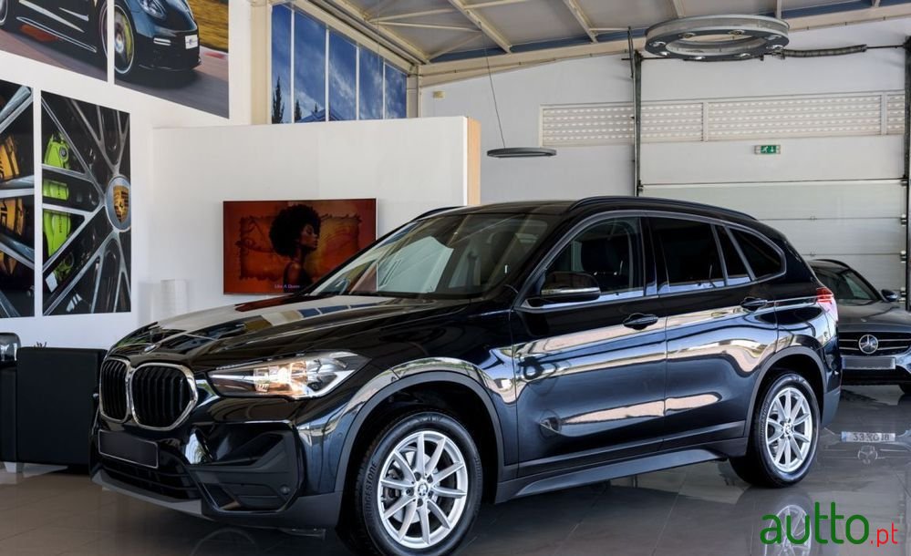 2020' BMW X1 16 D Sdrive Auto photo #1