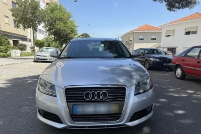 2009' Audi A4 2.0 Tdi Advance