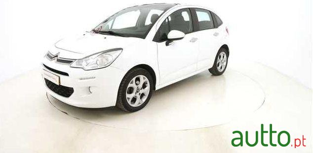 2013' Citroen C3 1.4 Hdi Seduction photo #2