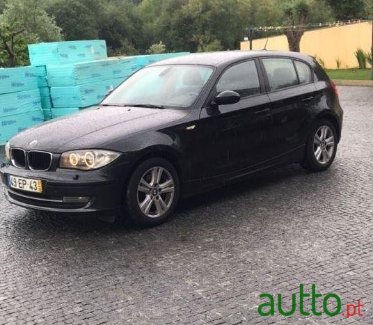 2010' BMW 120 photo #1