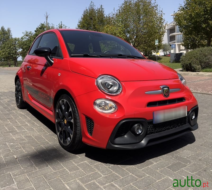 2019' Fiat 595 Abarth photo #4