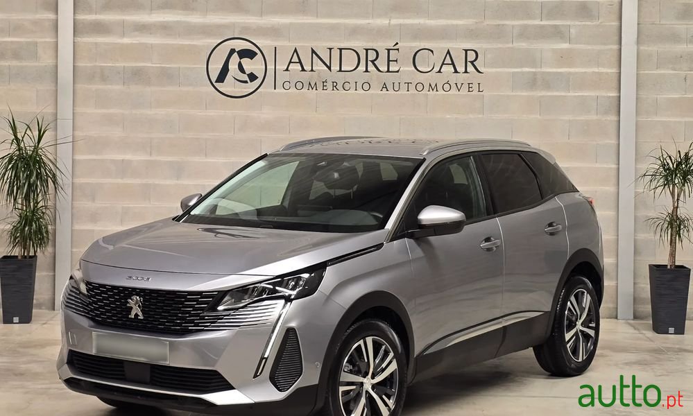 2021' Peugeot 3008 photo #1