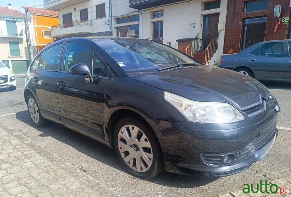 2005' Citroen C4 photo #2