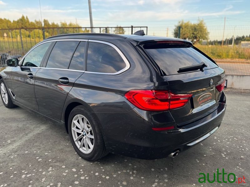 2019' BMW Série 5 photo #5