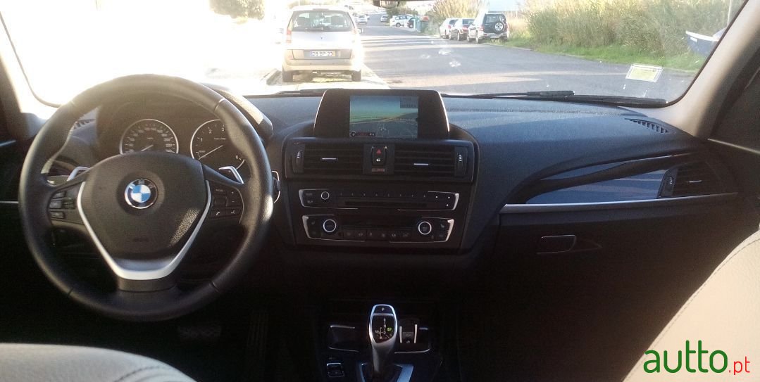 2013' BMW 120 photo #5