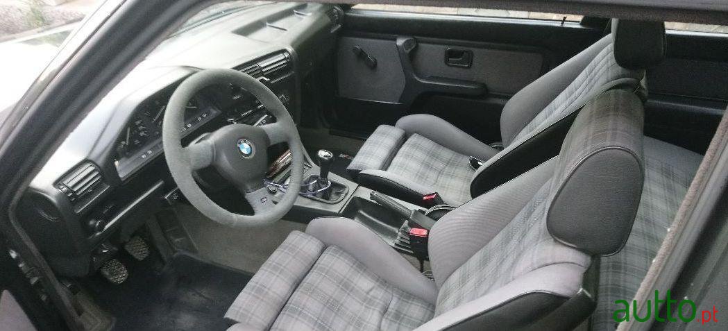 1990' BMW 318 E30 318 Is photo #3