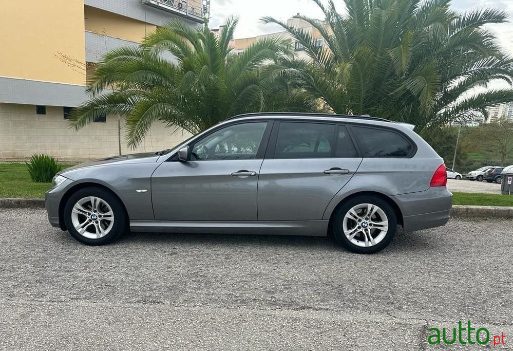 2011' BMW Série 3 photo #2