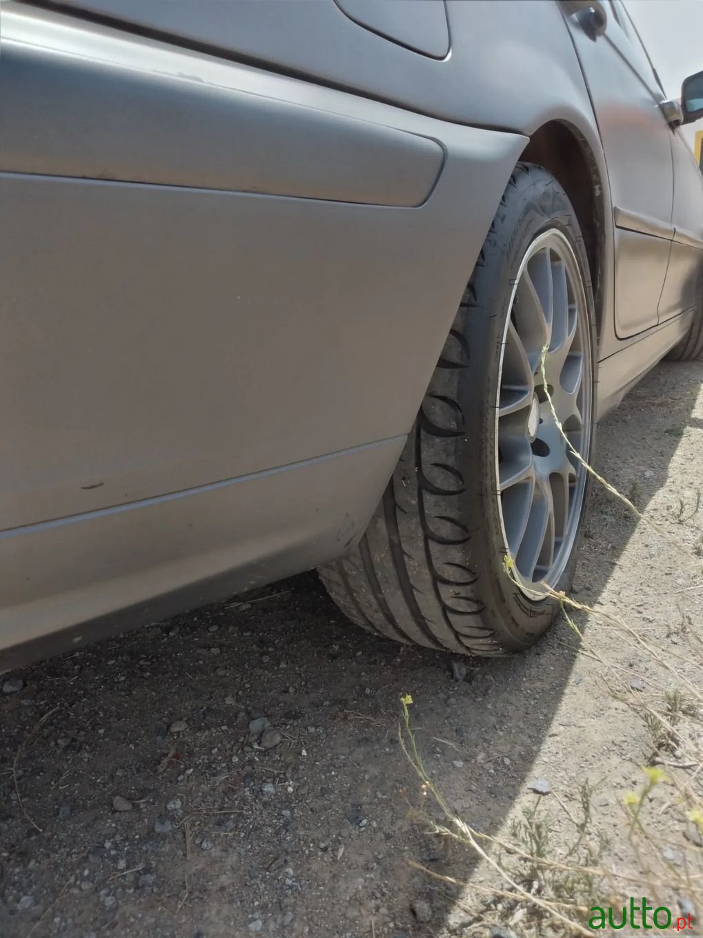 2000' BMW 320 photo #6