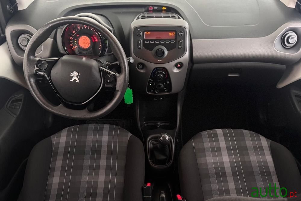 2019' Peugeot 108 1.0 E-Vti Allure photo #4