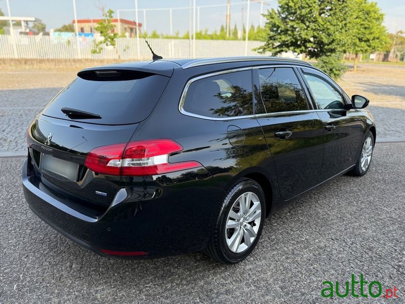 2015' Peugeot 308 Sw photo #4