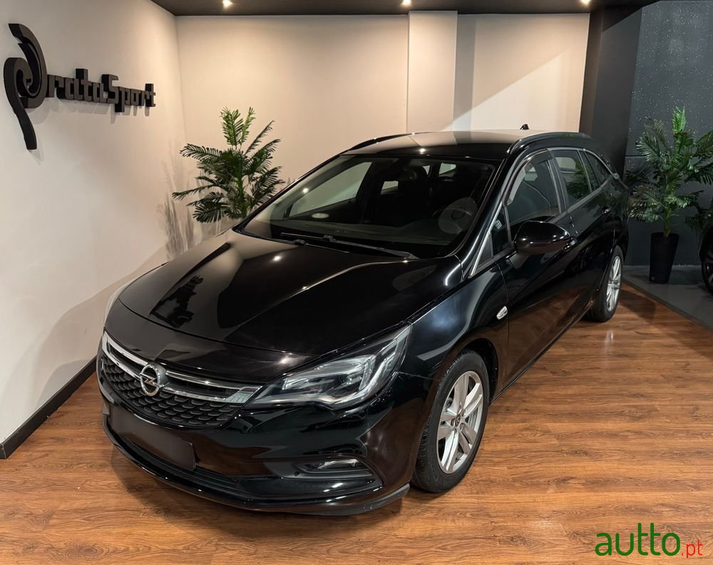 2016' Opel Astra Sports Tourer photo #1