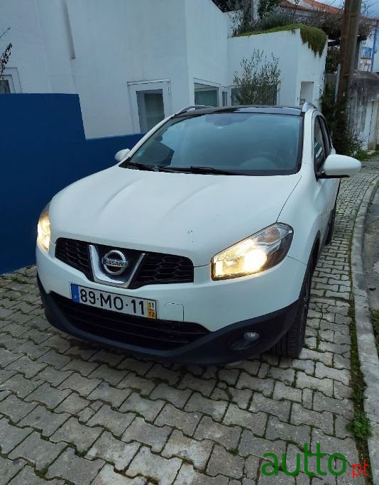 2011' Nissan Qashqai Sport photo #4