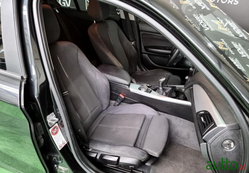 2015' BMW 116 Sport photo #4