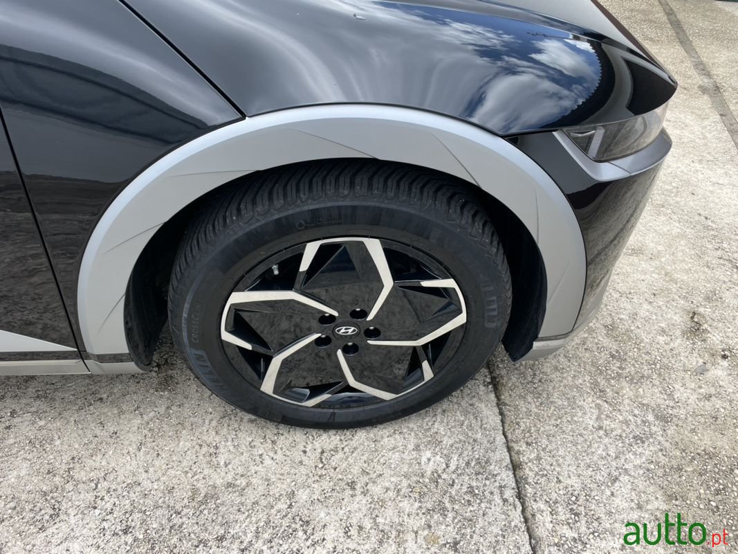 2021' Hyundai Ioniq 5 photo #3