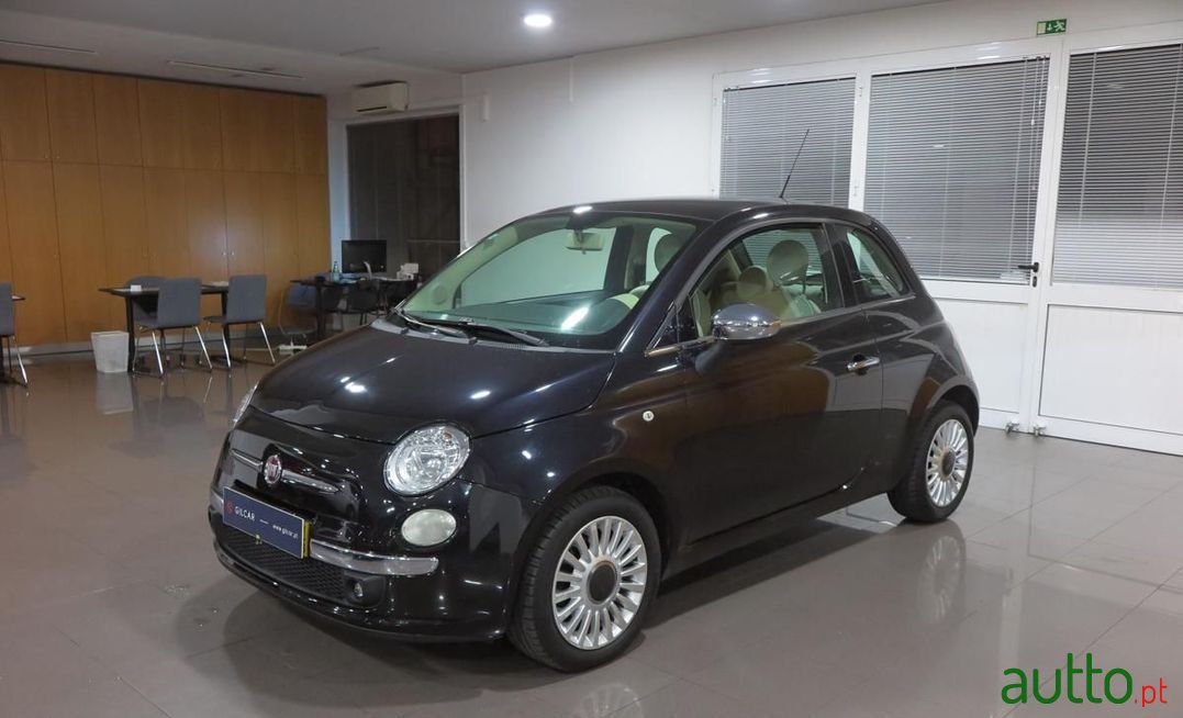 2011' Fiat 500 photo #1