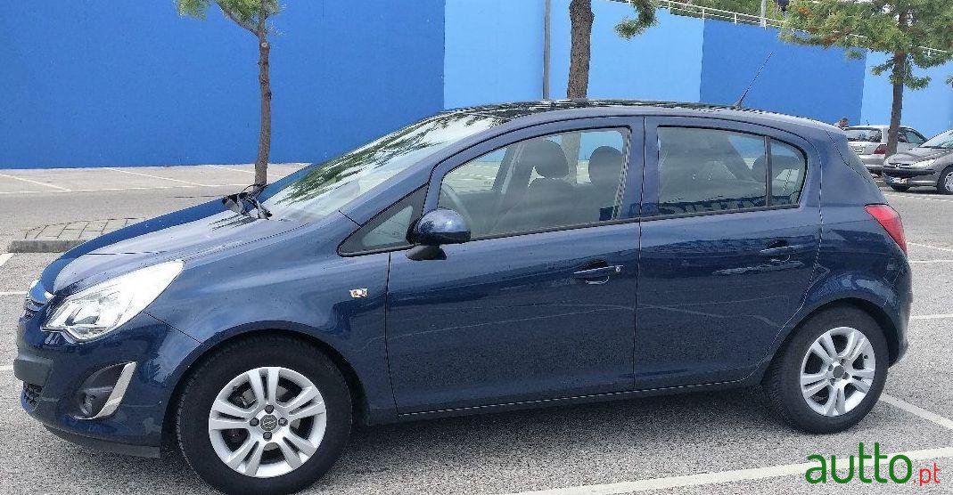 2011' Opel Corsa 1.2 Enjoy 85Cv photo #1