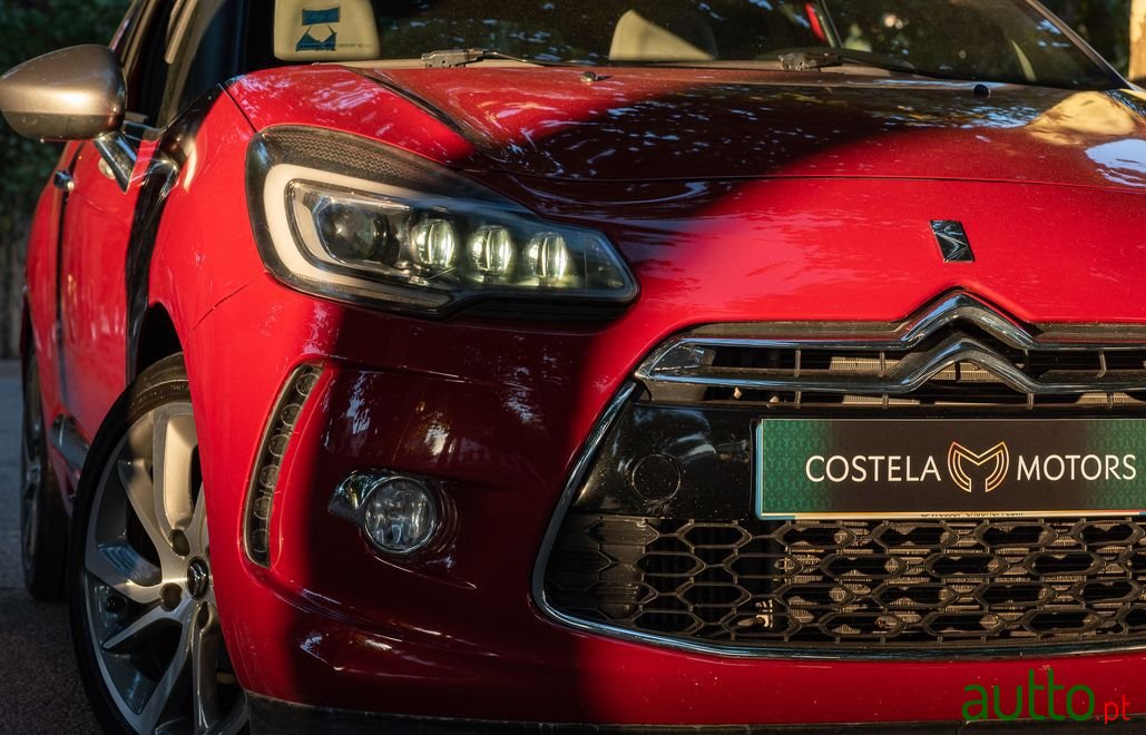 2014' Citroen DS3 photo #2