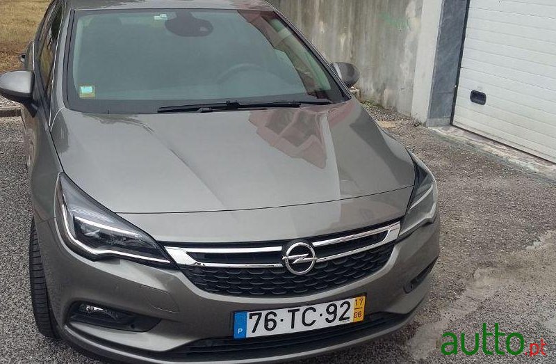 2017' Opel Astra 1.0 Dynamic S/S photo #1