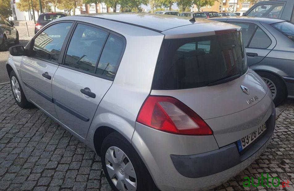 2005' Renault Megane photo #1