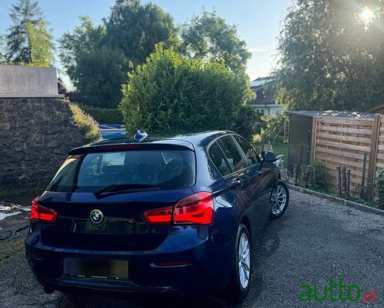 2019' BMW 116 D Line Sport photo #3