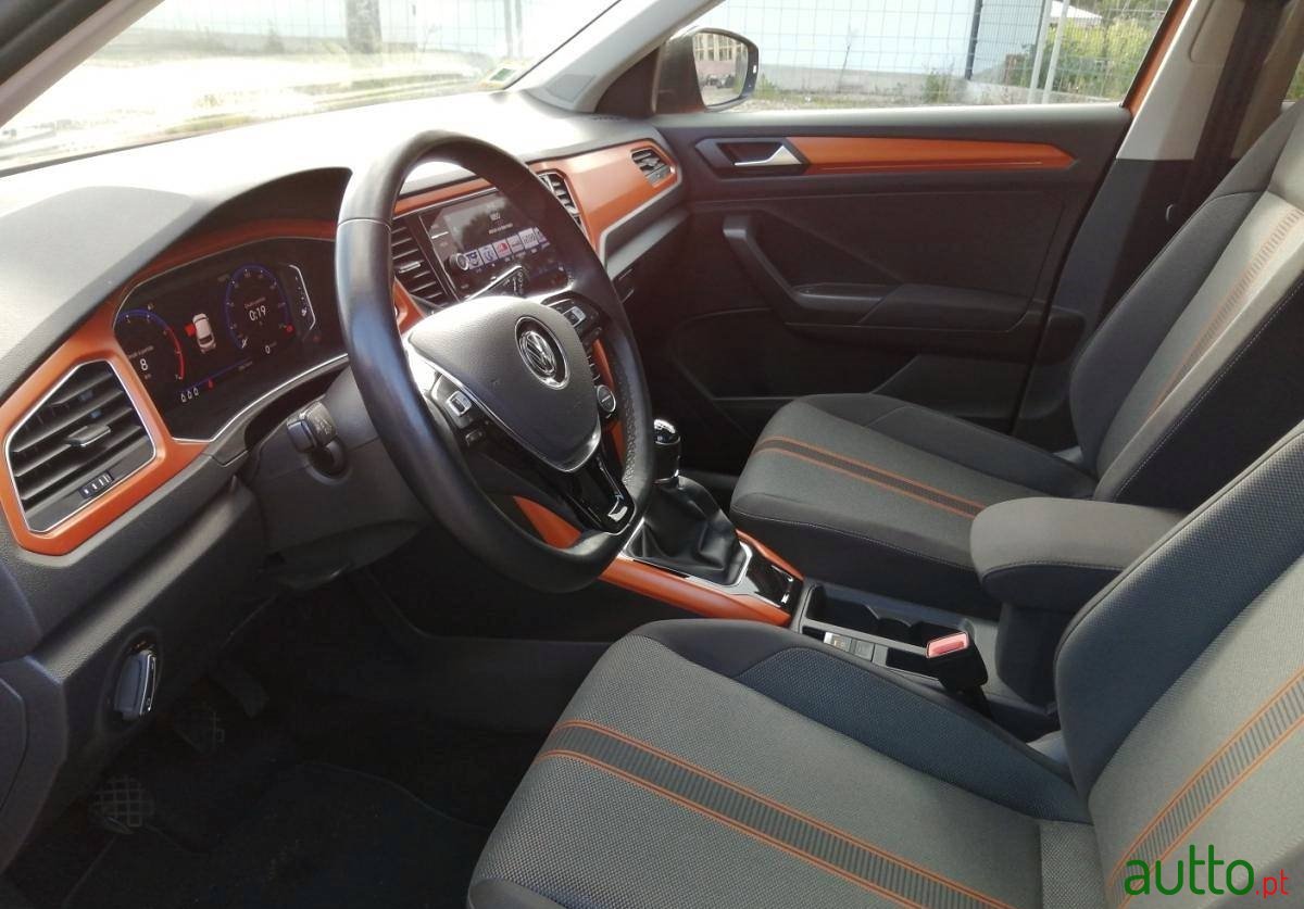 2018' Volkswagen photo #3