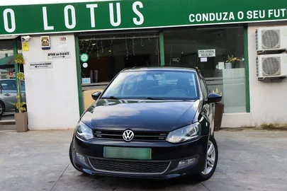 2013' Volkswagen Polo