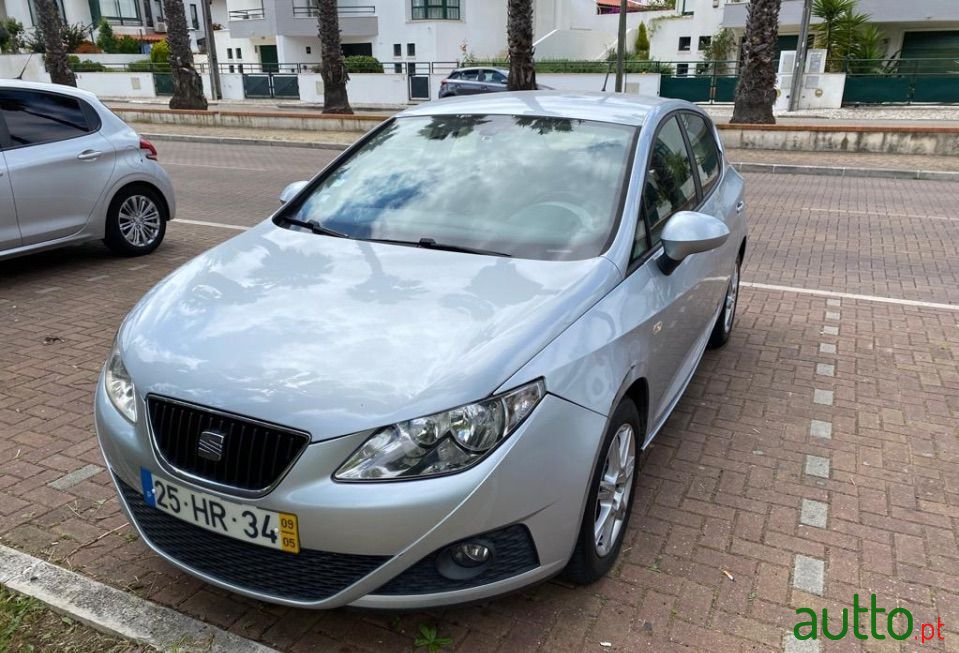 2009' SEAT Ibiza photo #1