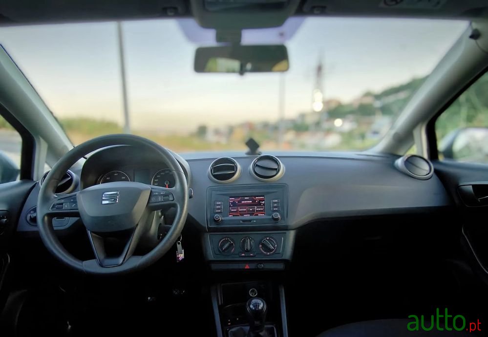 2017' SEAT Ibiza 1.4 Tdi Reference photo #2