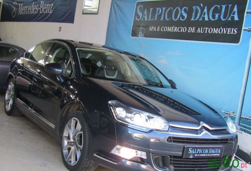 2011' Citroen C5 photo #4