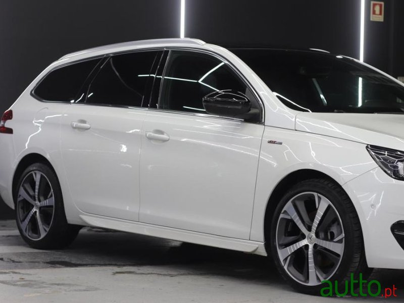 2016' Peugeot 308 Sw photo #2