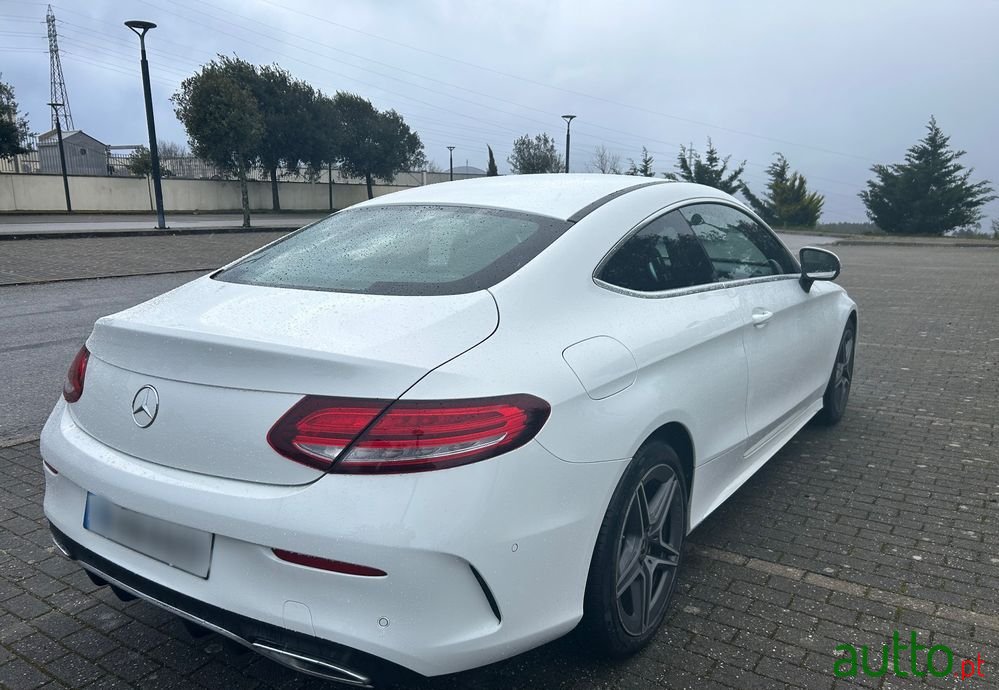 2019' Mercedes-Benz C 200 D Amg Line photo #5